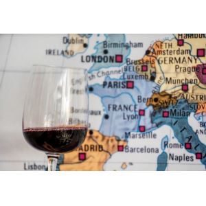 Wine+Galaxy+Great+Grapes+of+Europe+-+6+Bottles+%2A3+Red+%26+3+White%2A