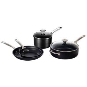 Le+Creuset+Toughened+Nonstick+PRO+6Pc+Set+%288%22+Fry+Pan%2C+10%22+Fry+Pan%2C+3Qt.+Saucepan%2C4.25Qt.+Saute+Pan%29