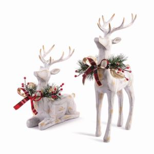 Large+Wood+Reindeer+with+Holly